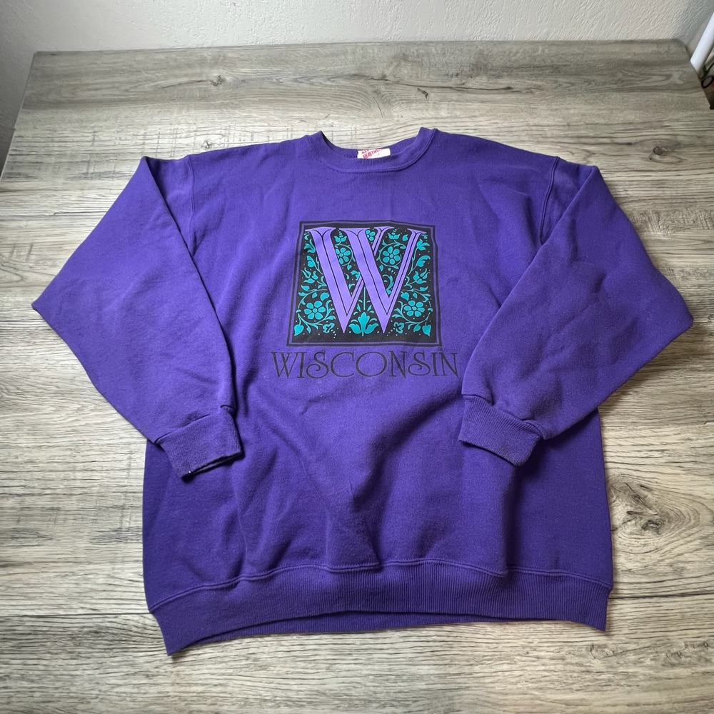 Hanes Sweatshirt Unisex Large Purple Wisconsin Floral Graphic Vintage Made USA